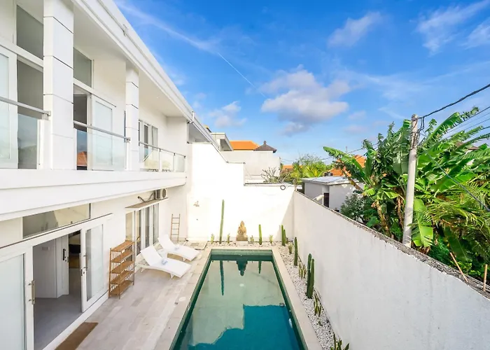 New 3br In Villa