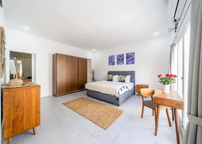 New 3br In *