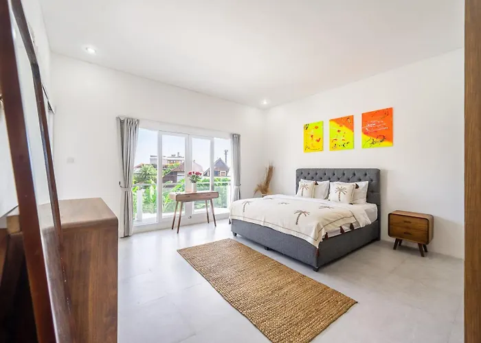 Villa New 3br In *