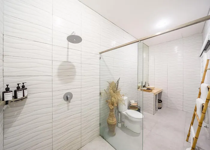 New 3br In *